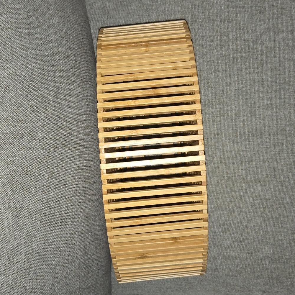 Bamboo Half-Moon Handbag🤩🥰😍 - Picture 5 of 7